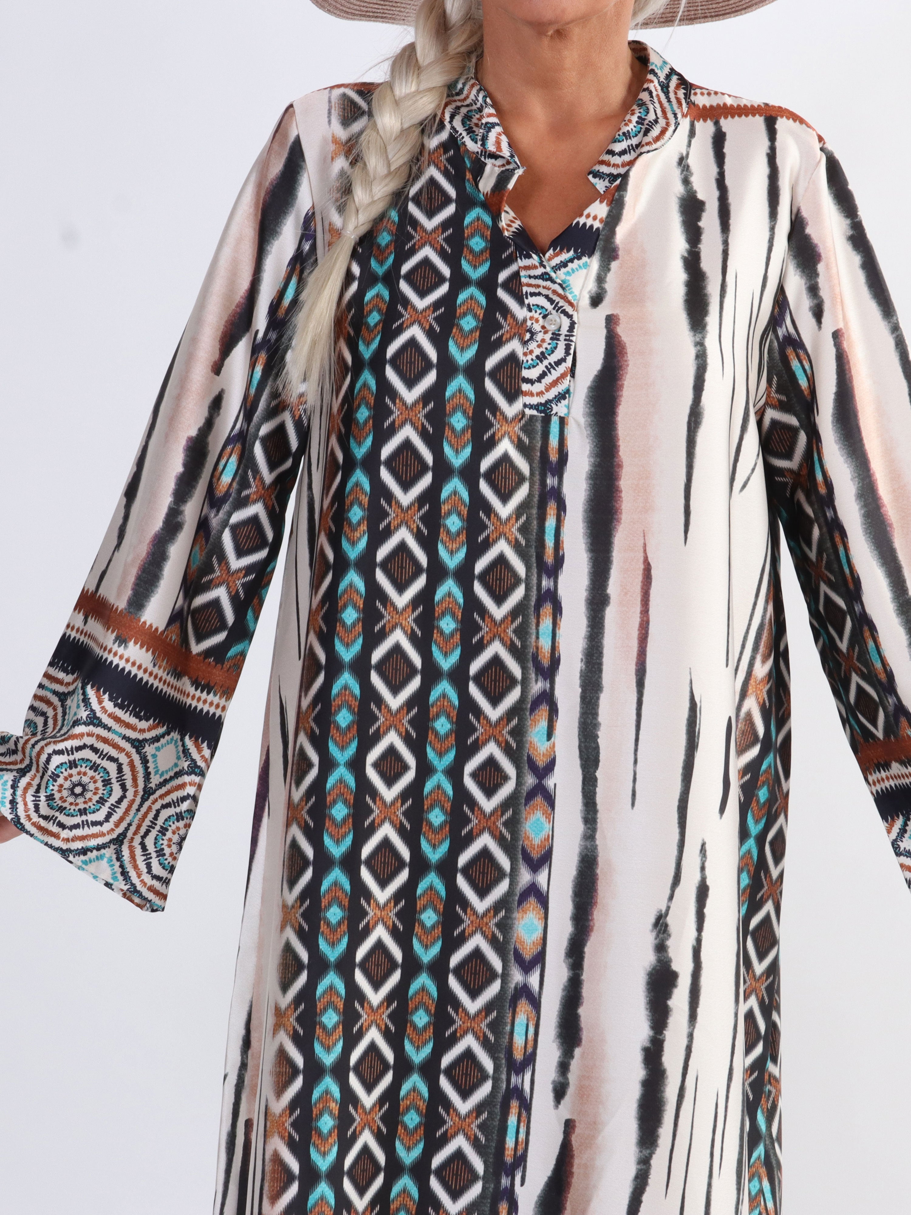 Hyben - Langærmet kjole i silkelook